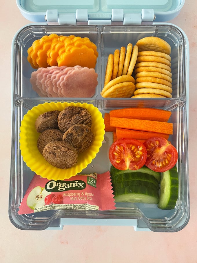 https://www.myfussyeater.com/wp-content/uploads/2022/09/Packed-Lunch-Lunchables02.jpg