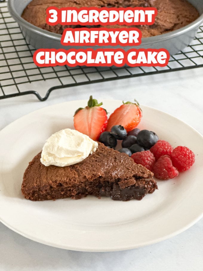 Air Fryer vs. Regular Chocolate Cake - What's The Difference? - FoodCrumbles